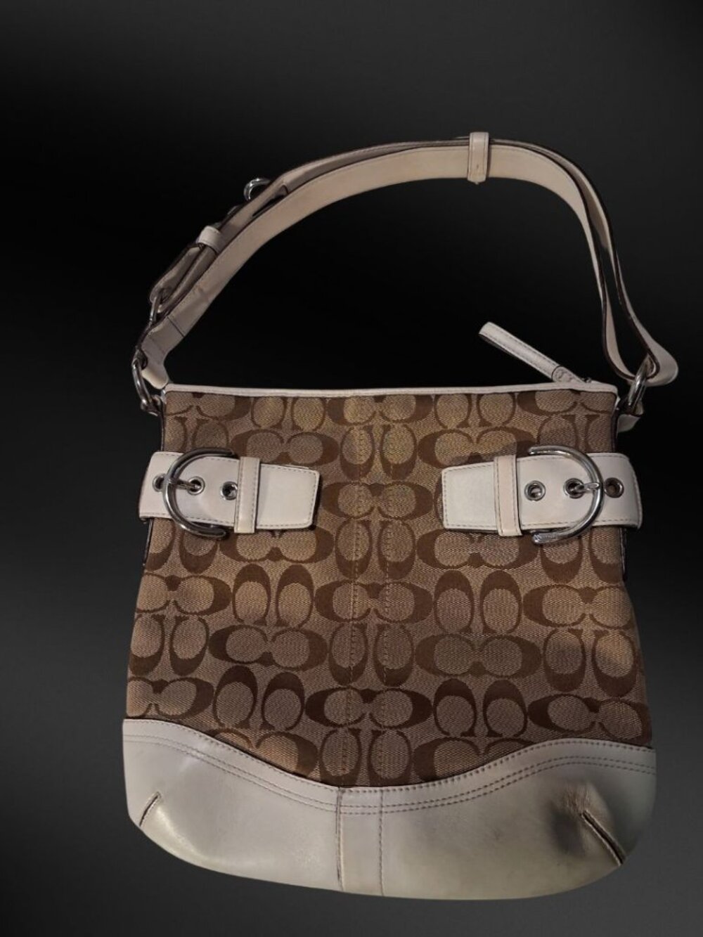 Coach Soho Signature C Hobo Shoulder Bag White Leather Style 3574